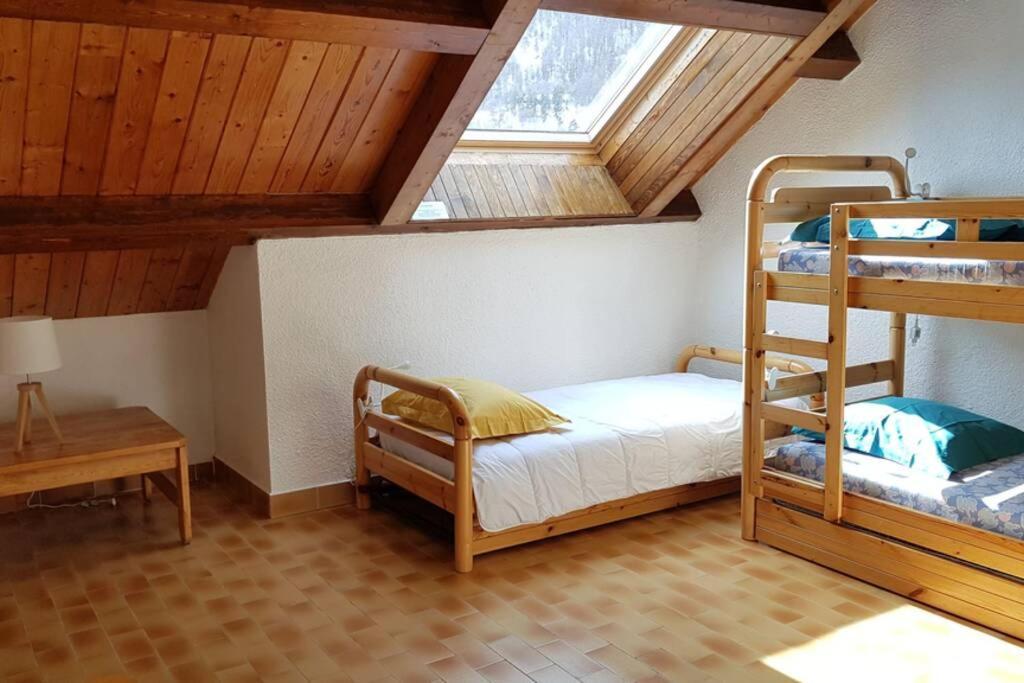 Appartement T3 60M2 A Briancon Dans Residence Calme Avec 7 Couchages Exterior photo